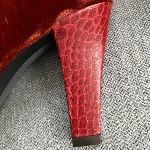 Cole Haan Velvet heel - Picture 6 of 8